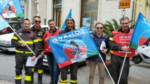 La manifestazione organizzata dal Conapo a Catanzaro