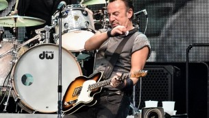 Bruce Springsteen, rinviate al 2024 date tour per problemi di salute