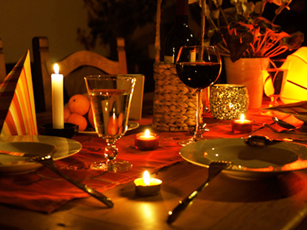 candlelight-valentines-dinner