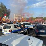 Conference League, finale Roma-Feyenoord: davanti a Olimpico cori e petardi