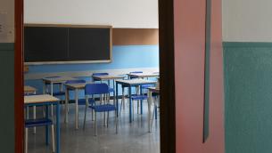 Covid Puglia, scuole chiuse da venerdì in province Bari e Taranto