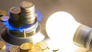 Decreto energia, 80 euro bonus benzina e condono scontrini: le novità