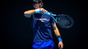 Djokovic, il padre: "50 proiettili nel petto di Novak"
