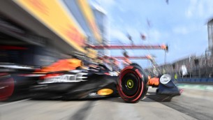 F1 Gp Giappone, Verstappen in pole position e Ferrari insegue