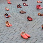 Femminicidi in Italia, 109 donne uccise in 2023: la metà da partner o ex