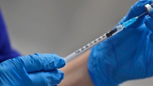 Influenza, verso vaccino universale: test su 'jolly' contro 20 virus