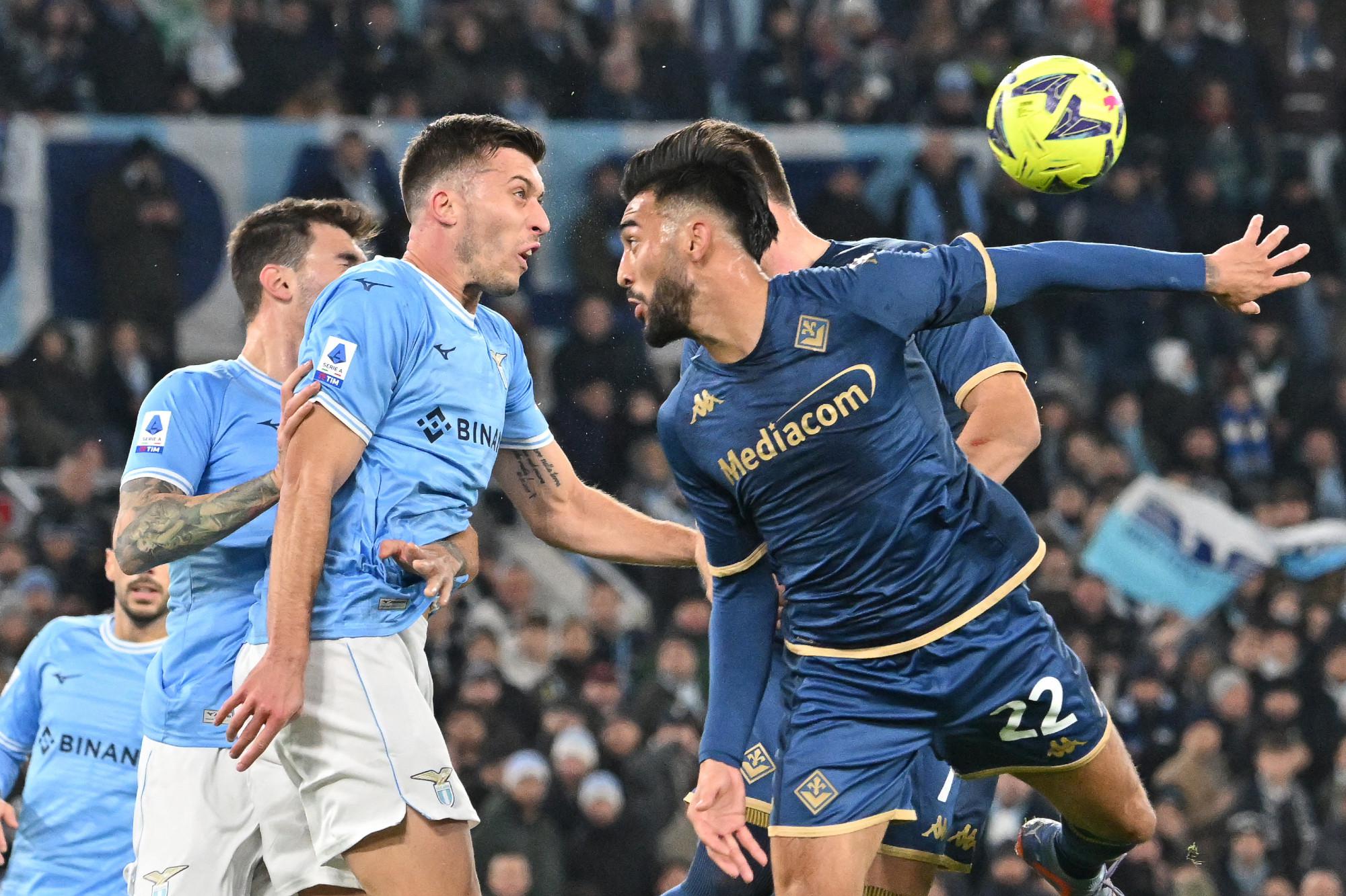 Lazio manca l'aggancio al 2° posto, con la Fiorentina finisce 1-1