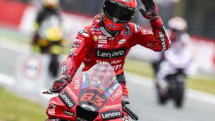 MotoGp Olanda, doppietta Ducati: Bagnaia vince davanti a Bezzecchi