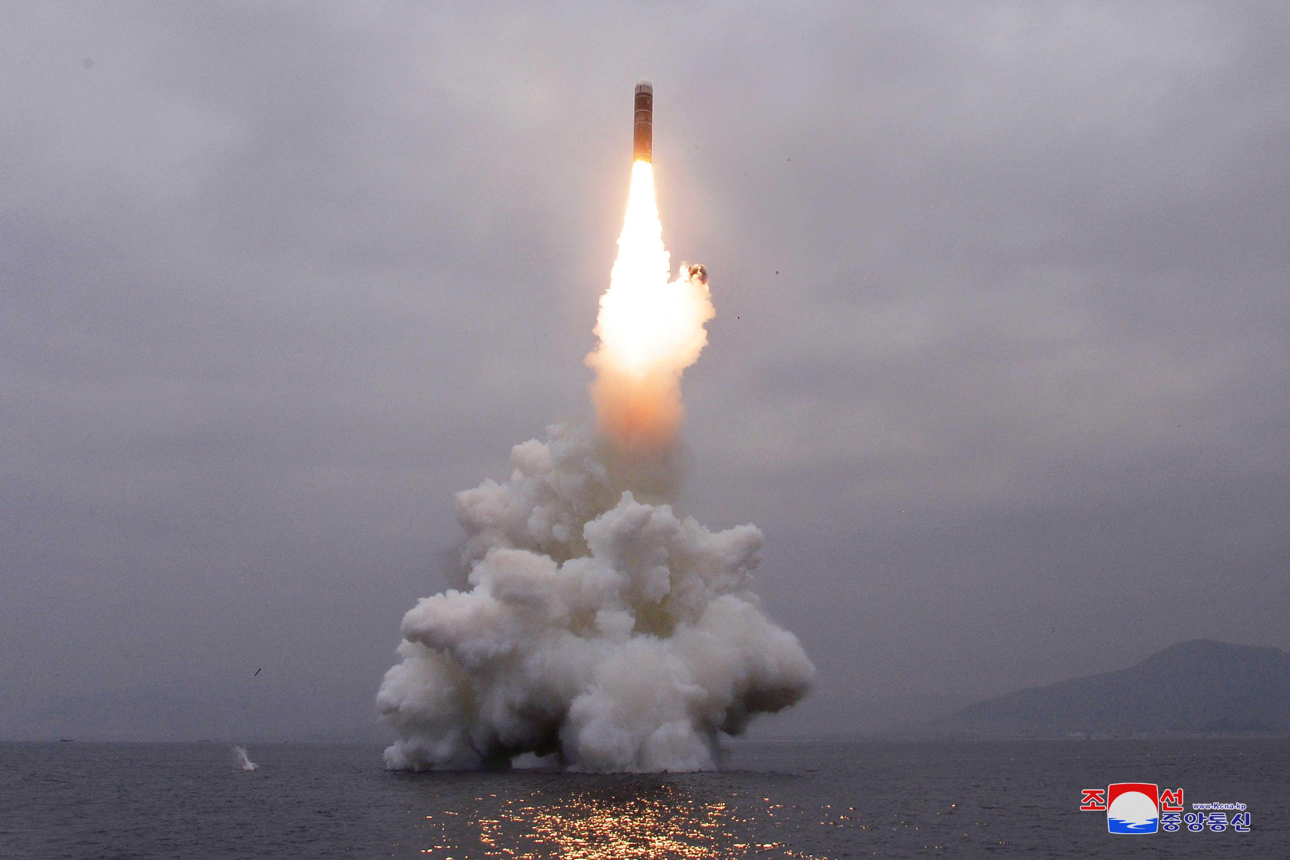 Norcorea, Seul: Pyongyang ha lanciato un missile balistico