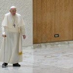 Papa Francesco: "Non sto ancora bene"
