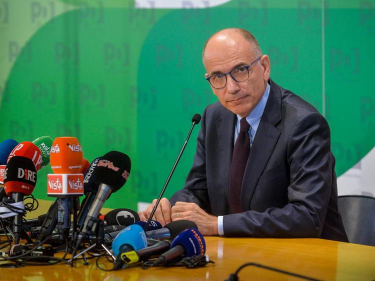 Pd, Letta: "Costruiamo nuovo partito con organizzazione diversa"
