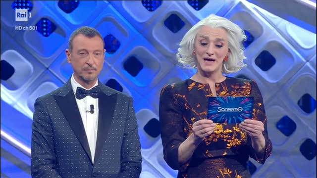 Sanremo 2022, Michele Bravi e l'omaggio a Drusilla - Video