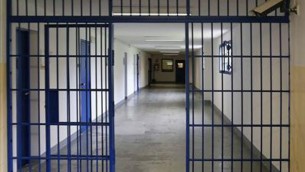 Sardegna, carceri meno affollate ma procedimenti civili troppo lunghi