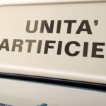 Torino, pacco sospetto alla fermata della metro: artificieri sul posto