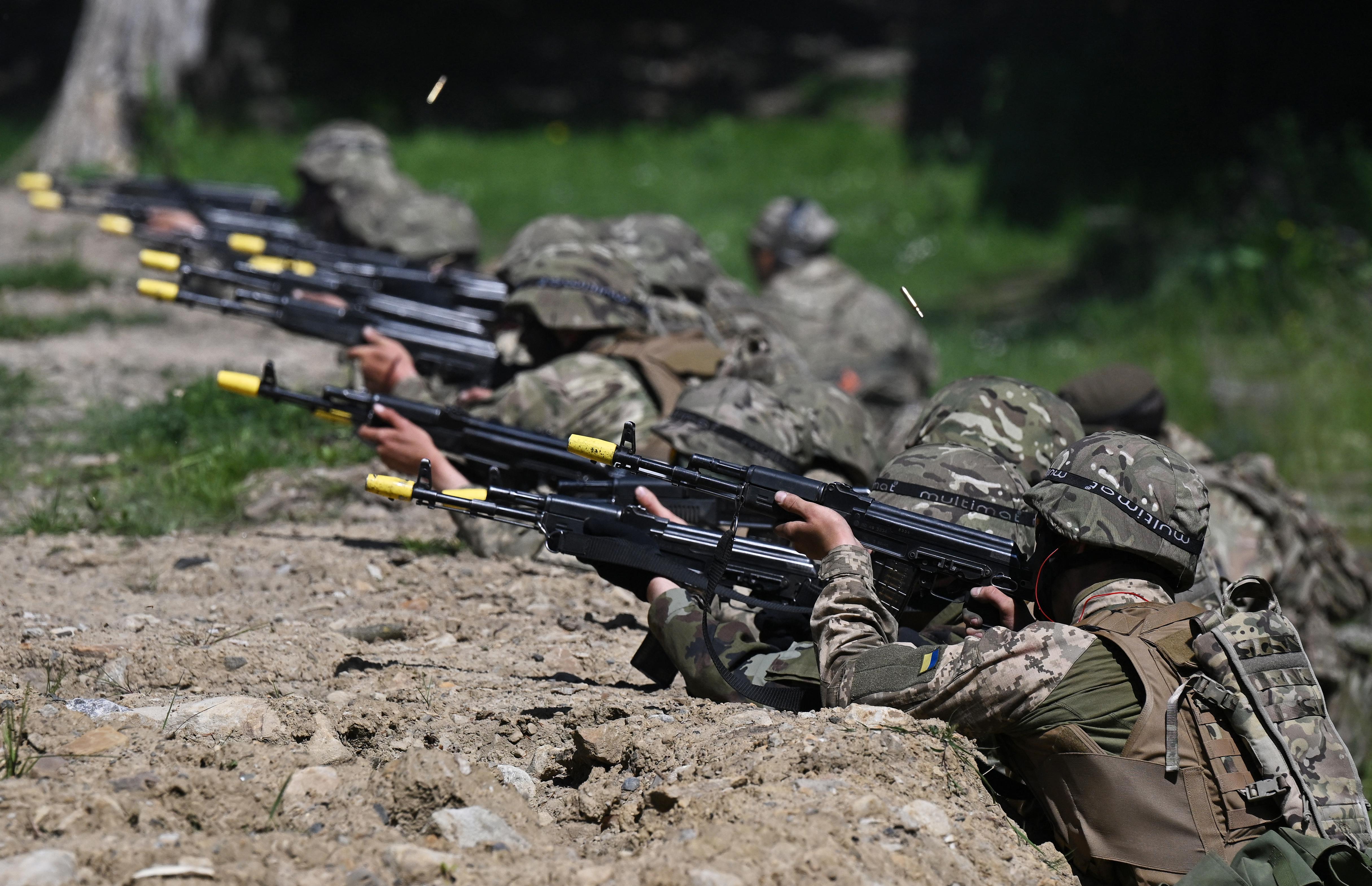 Ucraina, 007 Gb: "Kiev sfonda prima linea difesa Russia"