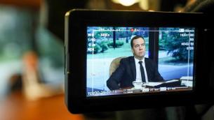 Ucraina, Medvedev: "Con adesione Nato, terza guerra mondiale più vicina"