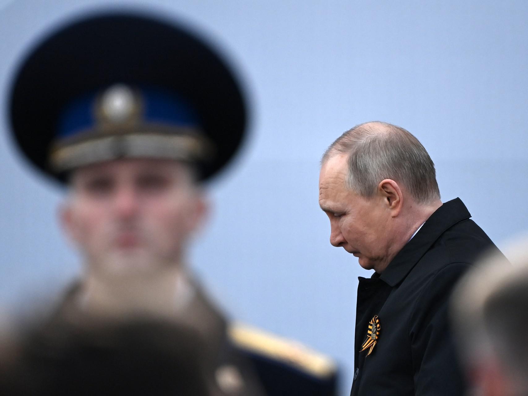 Ucraina-Russia, capo 007 Kiev: "Putin malato, golpe in corso"