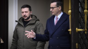 Ucraina, Varsavia a Zelensky: "Non insulti più i polacchi"