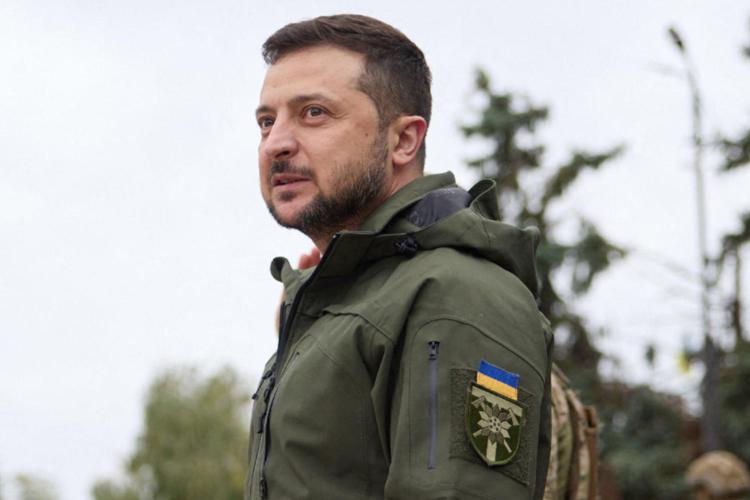 Ucraina, Zelensky: "Non possiamo lanciare controffensiva, nostre armi insufficienti"