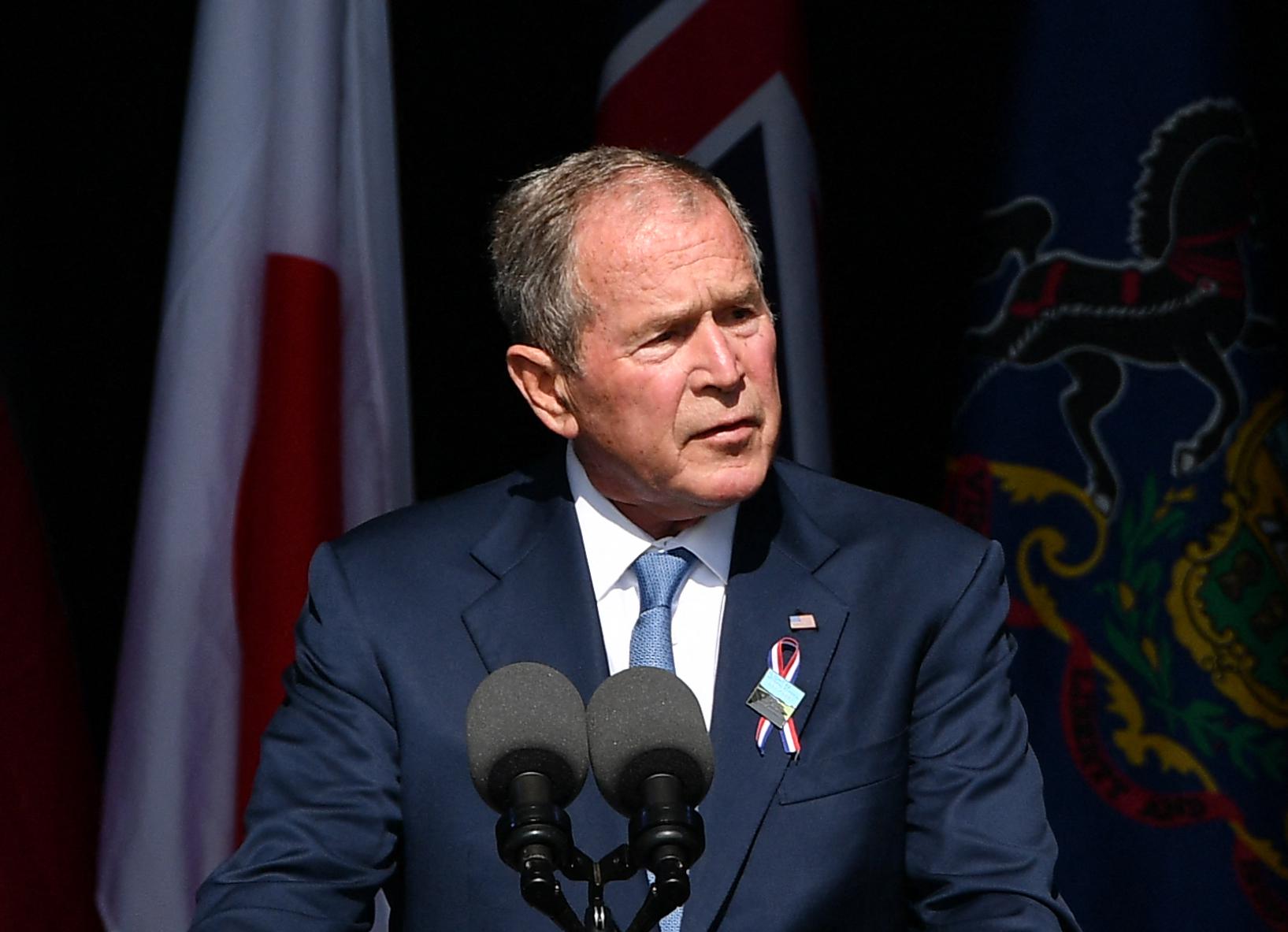 11 settembre 2001, Bush: "Orgogliosi della nostra nazione ferita"