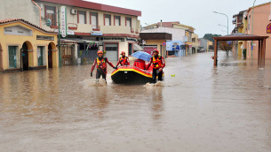 TOPSHOTS-ITALY-WEATHER-FLOODS