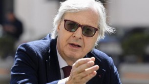 25 aprile, Sgarbi: "Fischi contro di me a Viterbo da finti antifascisti"