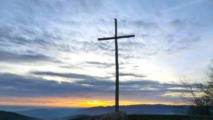 Croce di legno del Santuario della Verna