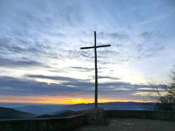 Croce di legno del Santuario della Verna
