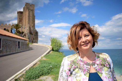 Rosanna Mazzia, sindaco di Roseto Capo Spulico