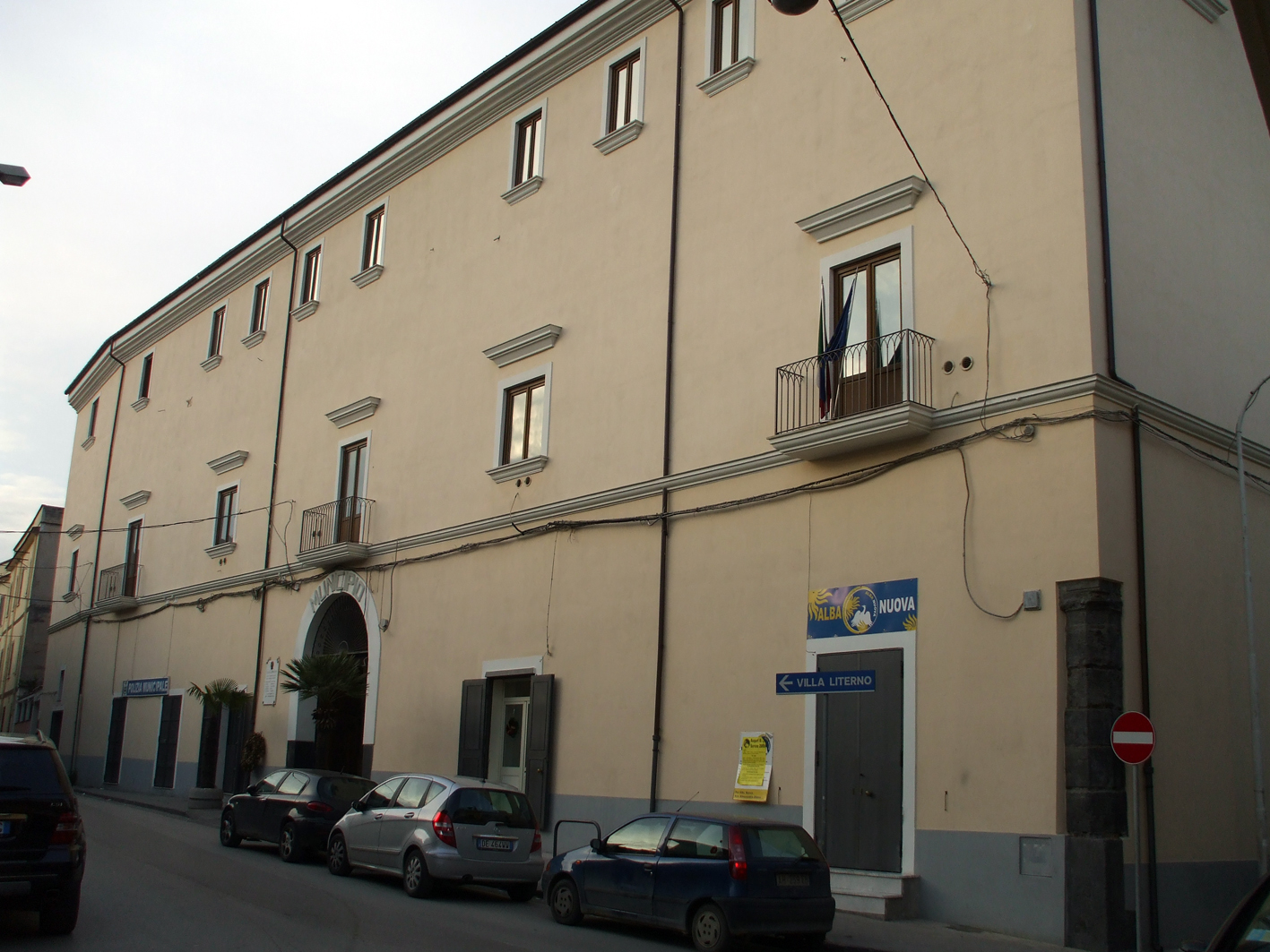 Il Municipio di Casal di Principe (Caserta)