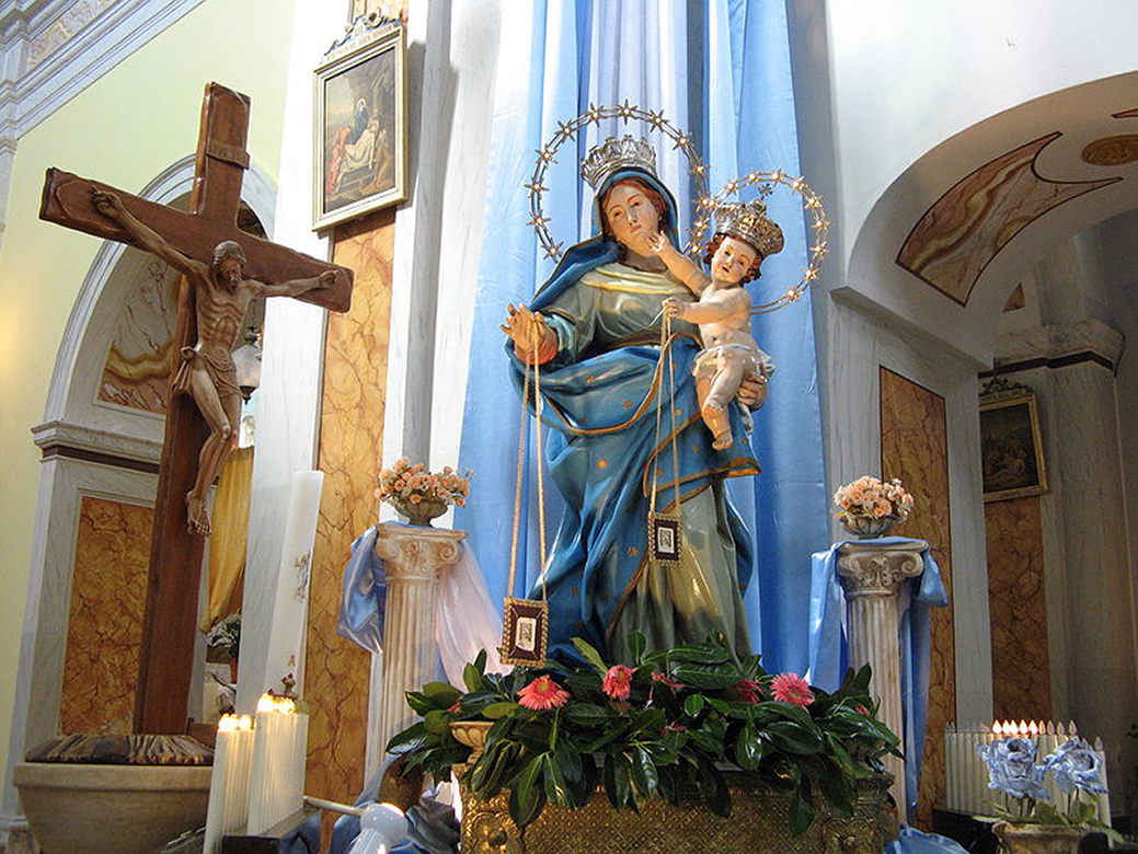Adami di Decollatura: statua lignea della Madonna del Carmelo proveniente dall'Abbazia di Corazzo