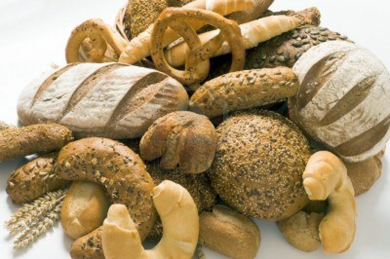 8279724-vari-tipi-di-pane-integrale-e-rotoli