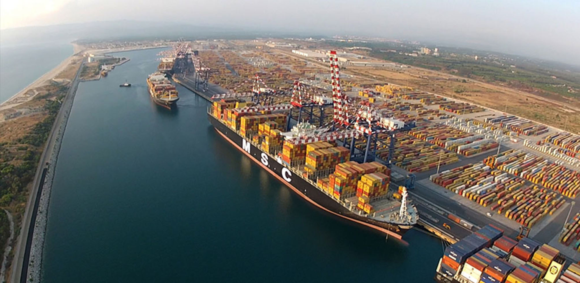 Il porto di Gioia Tauro