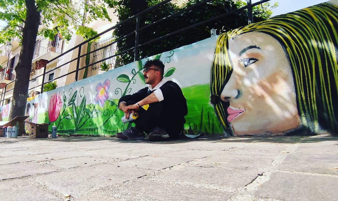 antonio-saladino-davanti-al-murales-finito