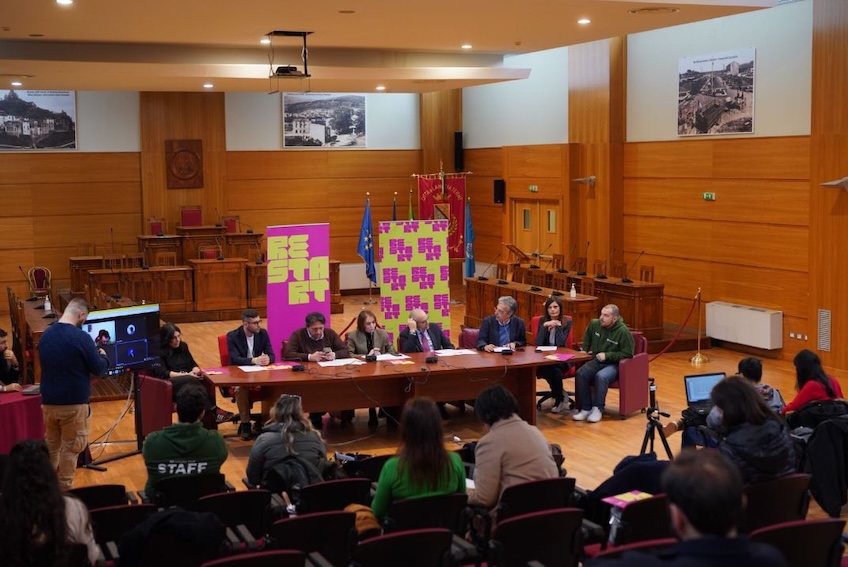 conferenza-stampa-restart-28-03-25