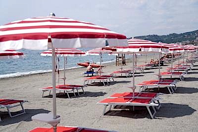 coronavirus_spiaggia_fg