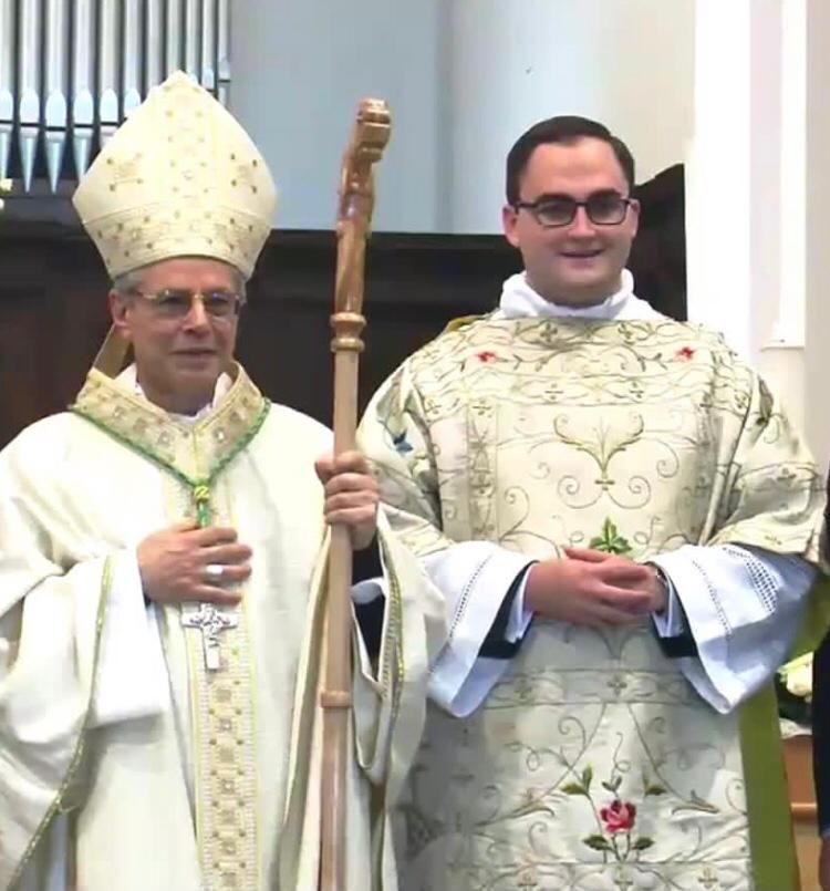 don-francesco-con-vescovo