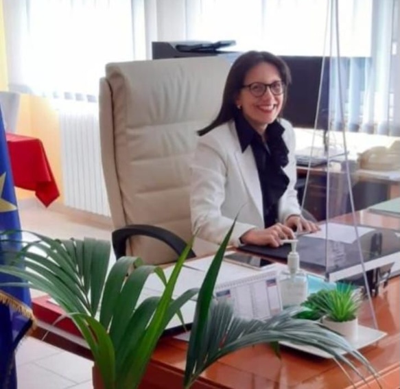 dirigente-scolastica-antonella-mongiardo