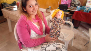 Uno degli ultimi spettacoli de «Il Teatro della memoria storica» di Bonifati: la storia di Nina Weksler internata ebrea a Ferramonti di Tarsia