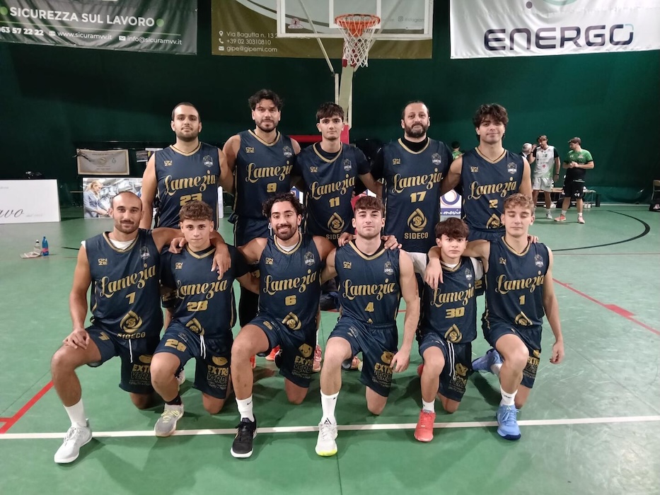 foto-gruppo-basketball-lamezia