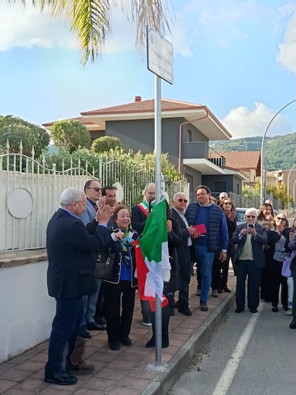 foto-cerimonia-intitolazione-2
