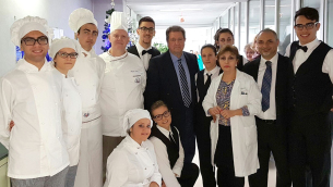 Greco-con-gli-studenti-01