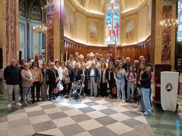 i-componenti-dellassociazione-dedicata-a-mons-vitetti