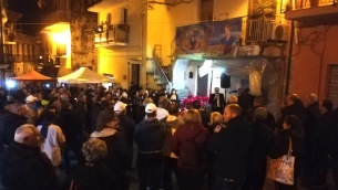 il-sindaco-mascaro-apre-la-festa-del-vino-2019