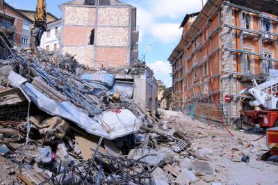 laquila_terremoto_2011_fg