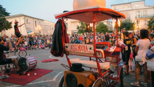 Compagnia teatrale La Sbrindola