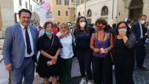 la-senatrice-granato-ieri-a-montecitorio