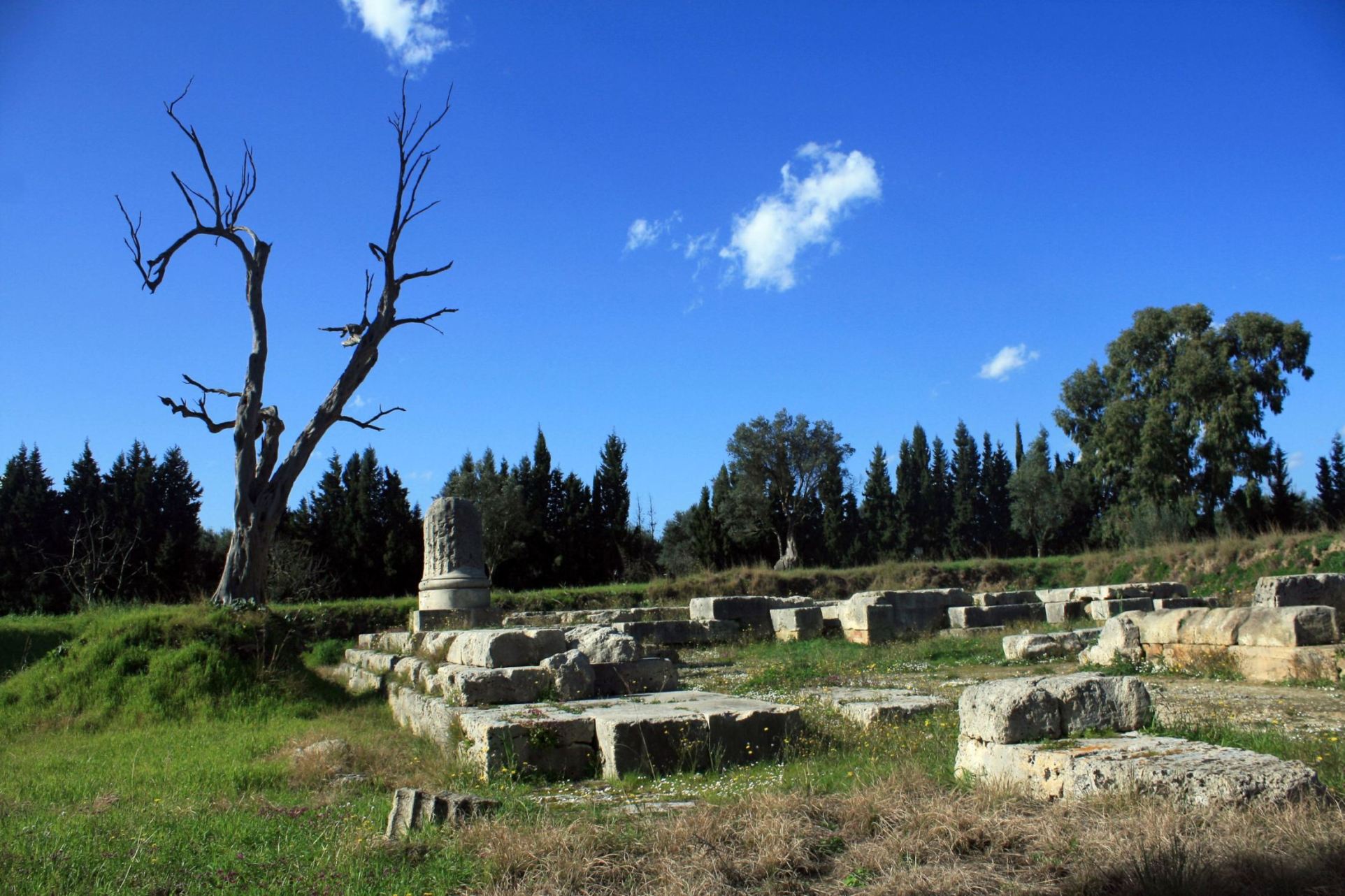 Il tempio di Marasà nel Parco archeologico di Locri