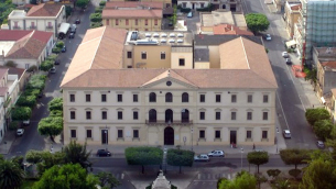 Il Palazzo della Cultura di Locri (RC)