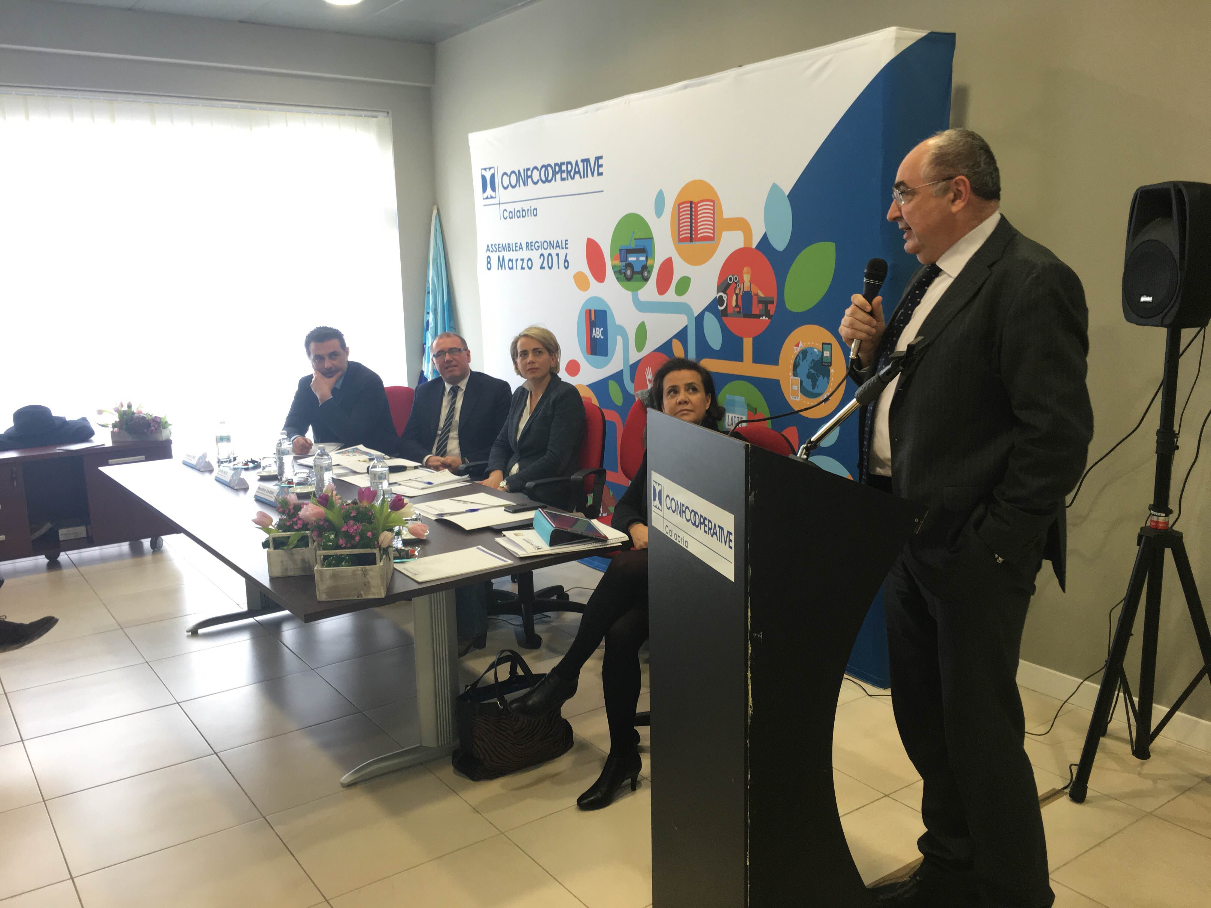 Il presidente nazionale di Confcooperative, Maurizio Gardini